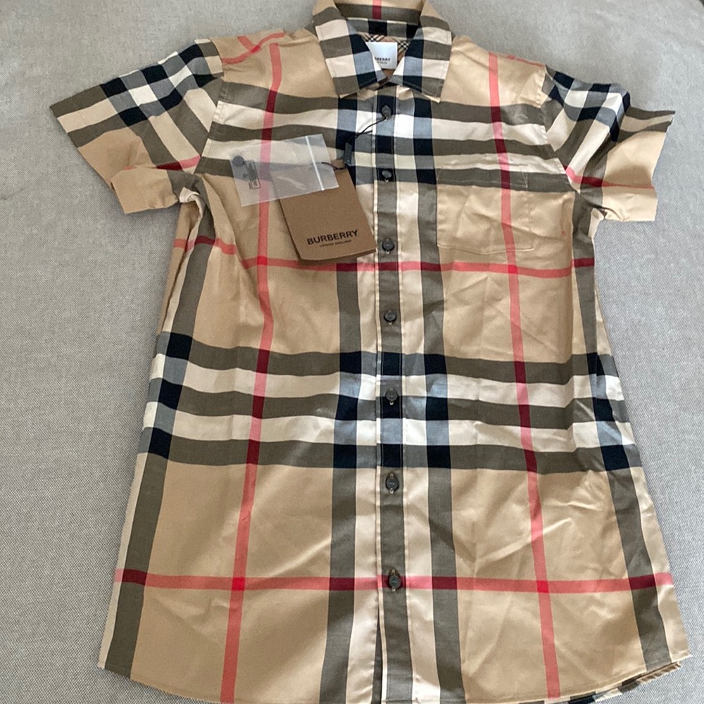 BURBERRY Boys shirt, original, brand new, size 14Y